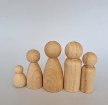 Load image into Gallery viewer, Natural Wooden Peg doll set