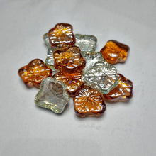 Load image into Gallery viewer, Glass Leaves