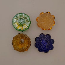 Load image into Gallery viewer, Glass Sunflowers