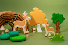 Load image into Gallery viewer, Holztiger Deer