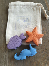 Load image into Gallery viewer, Crayon Party Favours