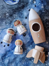 Load image into Gallery viewer, Astronaut Peg dolls
